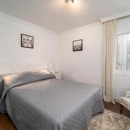 Azahara I, 25a Small Cozy With Great Views Located In The Popular Area Of Nueva Andalucia Apartamento