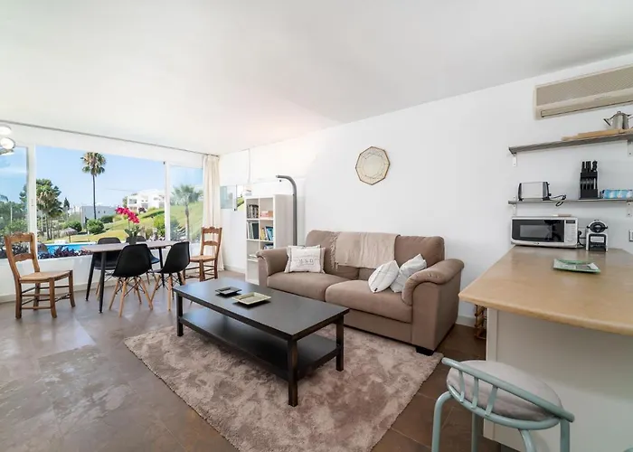 Azahara I, 25a Small Cozy With Great Views Located In The Popular Area Of Nueva Andalucia * Marbella